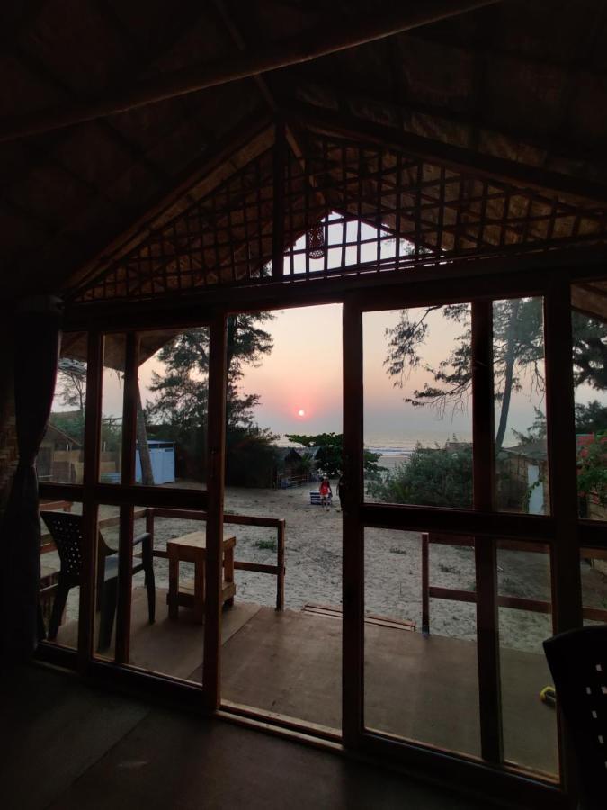 Lost Monk Beach Cottage Arambol Esterno foto