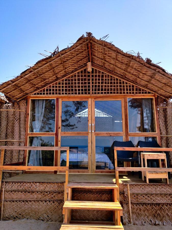 Lost Monk Beach Cottage Arambol Esterno foto